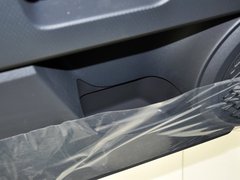 2013款 4.0L 自动 5座
