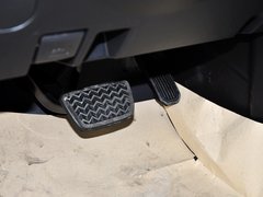 2013款 4.0L 自动 5座