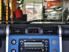 2013款 4.0L 自动 5座