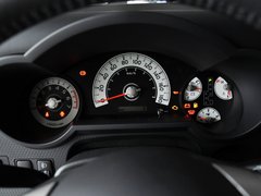 2013款 4.0L 自动 5座