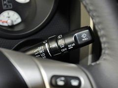 2013款 4.0L 自动 5座