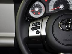 2013款 4.0L 自动 5座