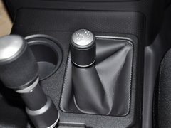 2013款 4.0L 自动 5座