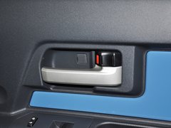 2013款 4.0L 自动 5座