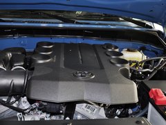2013款 4.0L 自动 5座