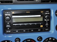 2013款 4.0L 自动 5座