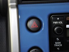 2013款 4.0L 自动 5座