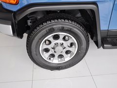 2013款 4.0L 自动 5座