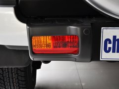 2013款 4.0L 自动 5座