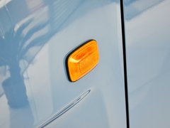 2013款 4.0L 自动 5座