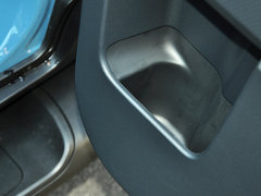 2013款 4.0L 自动 5座