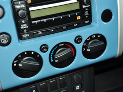 2013款 4.0L 自动 5座