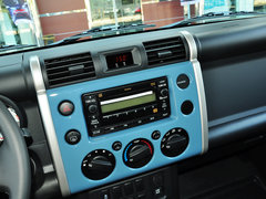 2013款 4.0L 自动 5座