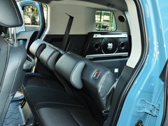 2013款 4.0L 自动 5座