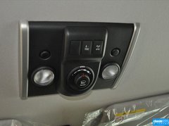 2013款 4.0L 自动 5座