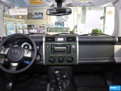 2013款 4.0L 自动 5座