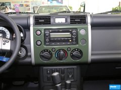 2013款 4.0L 自动 5座