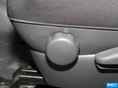 2013款 4.0L 自动 5座