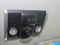 2013款 4.0L 自动 5座