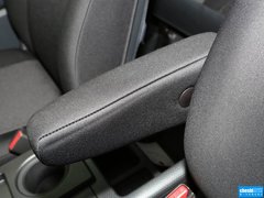 2013款 4.0L 自动 5座