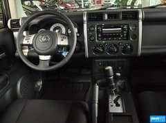 2013款 4.0L 自动 5座