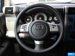 2013款 4.0L 自动 5座
