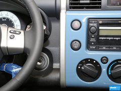 2013款 4.0L 自动 5座