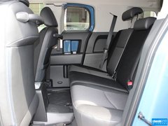 2013款 4.0L 自动 5座