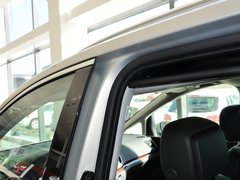 2013款 1.8TSI 舒适型欧V 7座