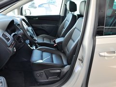 2013款 1.8TSI 舒适型欧V 7座