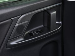2013款 1.8TSI 舒适型欧V 7座