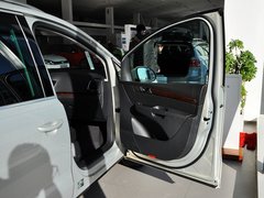 2013款 1.8TSI 舒适型欧V 7座