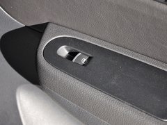 2013款 1.8TSI 舒适型欧V 7座