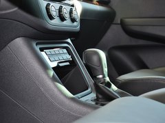 2013款 1.8TSI 舒适型欧V 7座