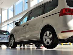 2013款 1.8TSI 舒适型欧V 7座