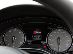 奥迪(进口)  奥迪S6 4.0TFSI