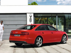 2013 4.0T DCT 