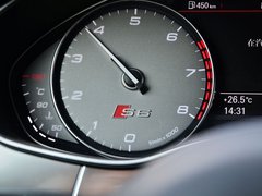 2013 4.0T DCT 
