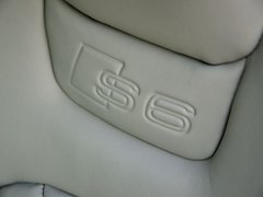 2013 4.0T DCT 