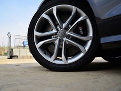 2013 4.0T DCT 