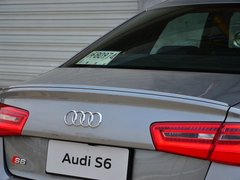 2013 4.0T DCT 