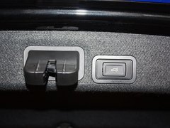 2013 4.0T DCT 