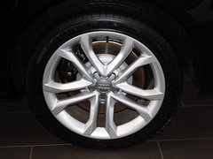 2013 4.0T DCT 