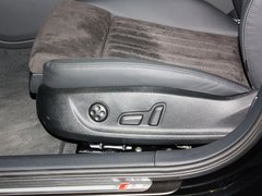 2013 4.0T DCT 