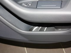 2013 4.0T DCT 