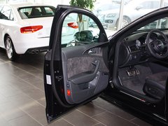 2013 4.0T DCT 