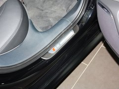 2013 4.0T DCT 
