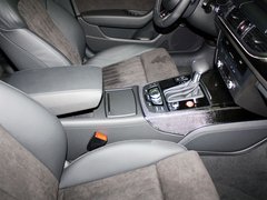 2013 4.0T DCT 