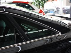2013 4.0T DCT 