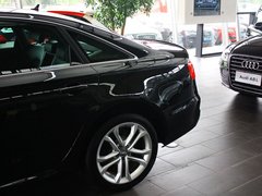 2013 4.0T DCT 